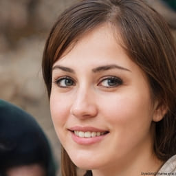 Elena V.